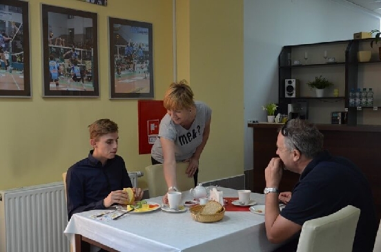 hotelowy-bar-maraton-wielun